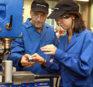 Pôle Emploi - Le contrat de génération satisfait les partenaires sociaux