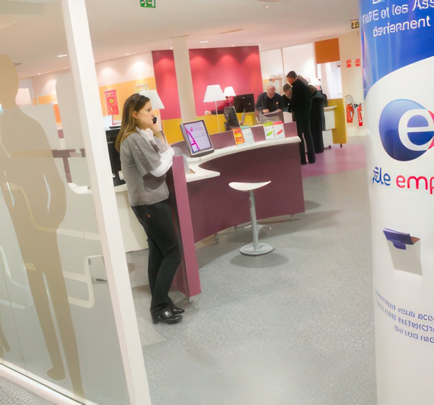 Pôle Emploi - Le ministère du Travail comptabilise 3 224 600 chômeurs fin mars