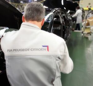 Pôle Emploi - PSA va supprimer 8000 postes