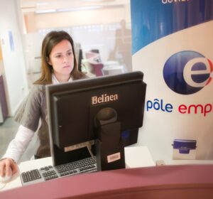 Pôle Emploi - Un partenariat Pôle Emploi-Viadeo pour mieux cerner le marché du travail