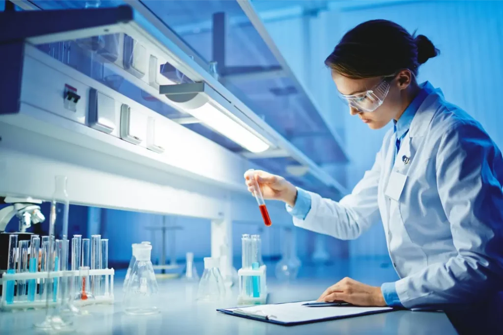 Attach&eacute; scientifique