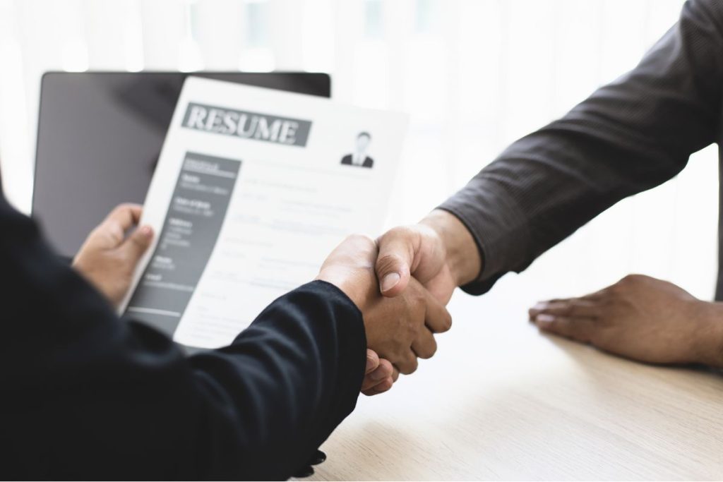 Entretien d’embauche et une bonne histoire peut valoir mieux qu’un CV