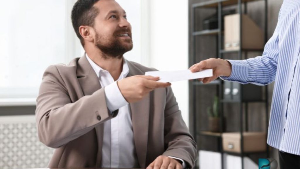 Quelles sont les primes et avantages possibles pour un chirurgien