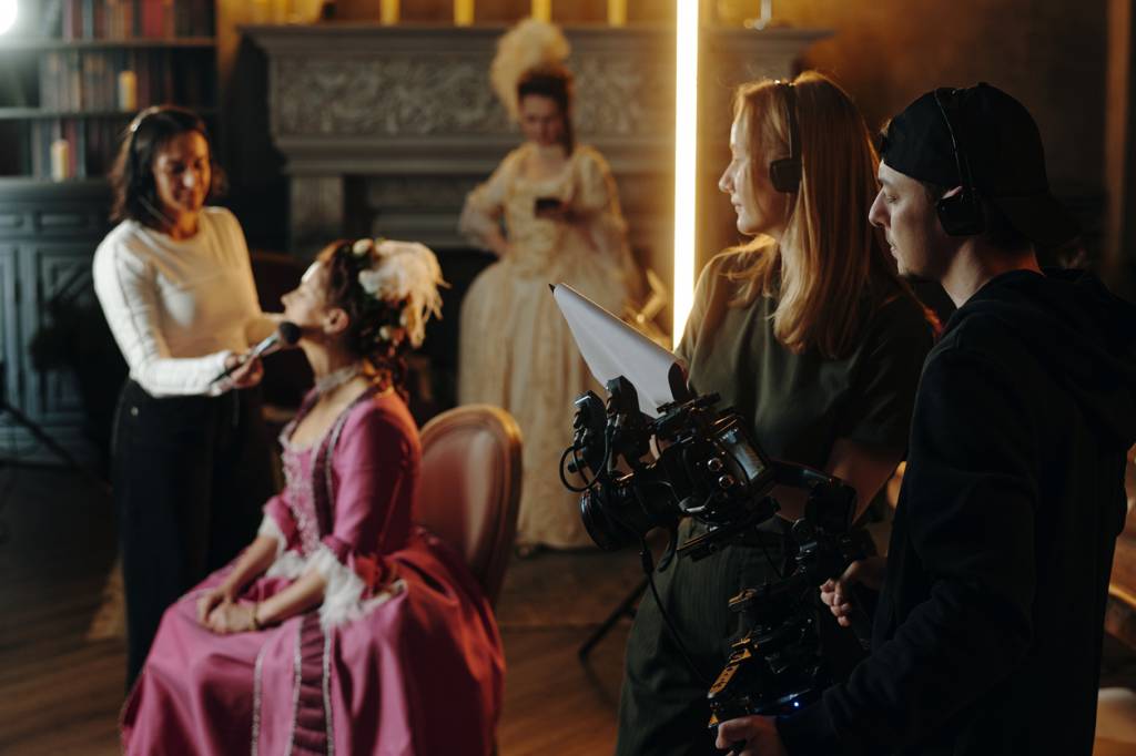 m&eacute;tiers techniques du cin&eacute;ma maquilleuse habilleuse