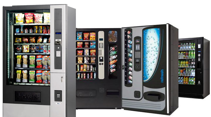 Combien rapporte un distributeur de snacks ou de caf&eacute; par mois