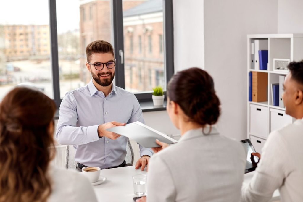 les femmes sont plus souvent recrutées