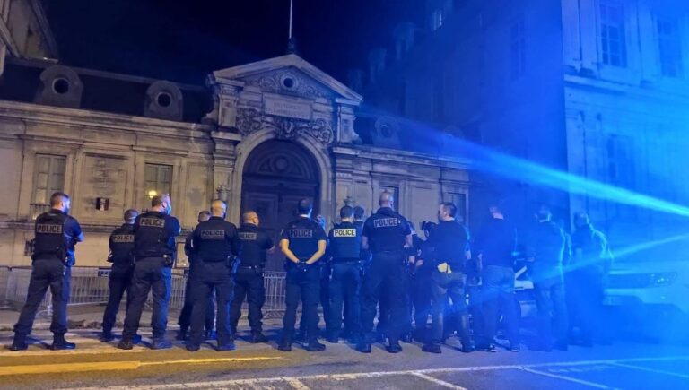 Qui peut travailler le 1er mai en France