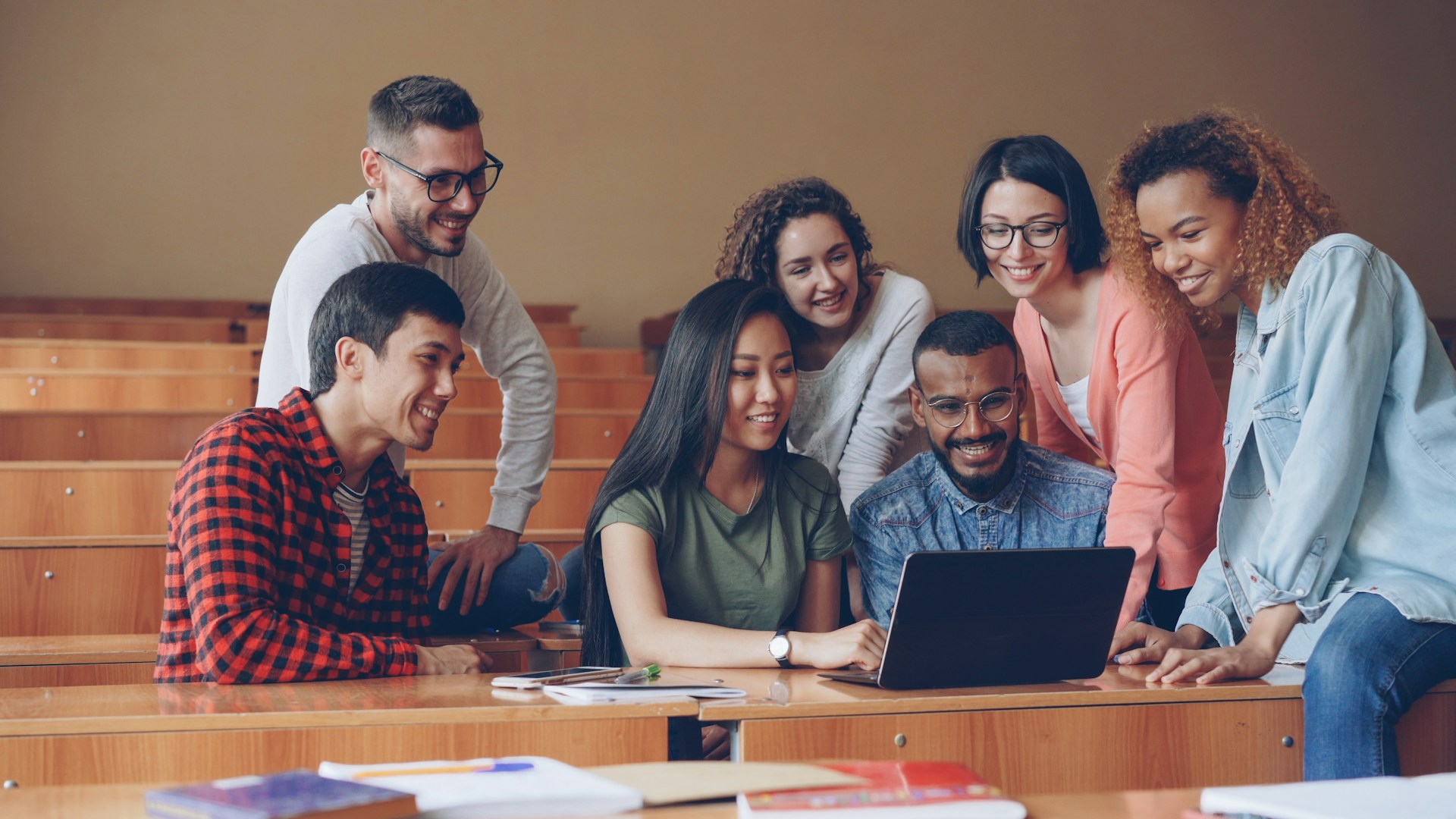 Pourquoi choisir un BTS NDRC en alternance après le bac ?